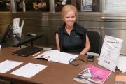 036 Cris Ansnes reception desk coordinator