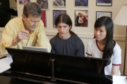 045 Francis Brancaleone coaches Liam Kaplan and Angeni Wang