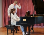 055 At a master class, Ian Hobson establishes a point with Millicent McFall