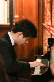 42 Jun Hwi Cho at the Steinway